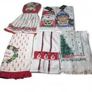 Vtg Christmas Towels Lot of 6